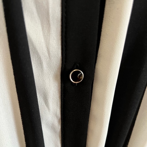 Forever 21 Black And White Stripe One-Piece Romper Size L - Picture 8 of 11